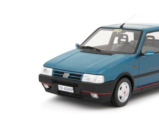 Fiat Uno Turbo i.e. 1.4 1990 BLU DELPHY Laudoracing 1:18 Resinemodell (Türen, Motorhaube... nicht zu öffnen!)